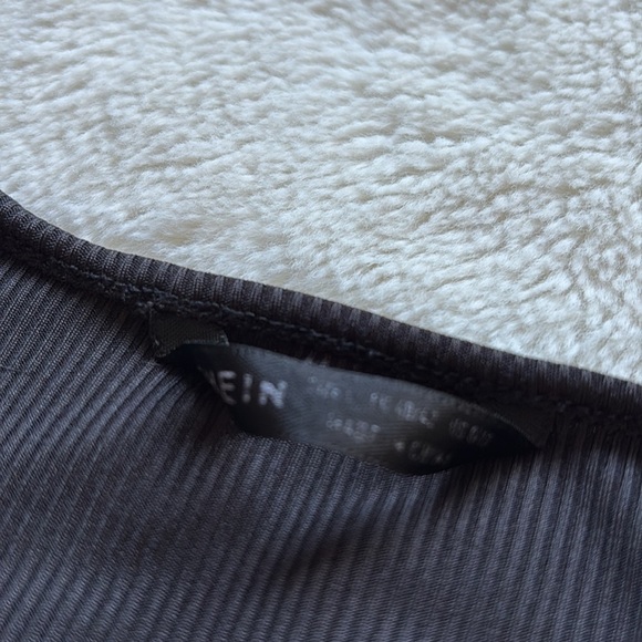 SHEIN Black Ribbed Cropped Short Large Black Cardigan - Picture 4 of 8